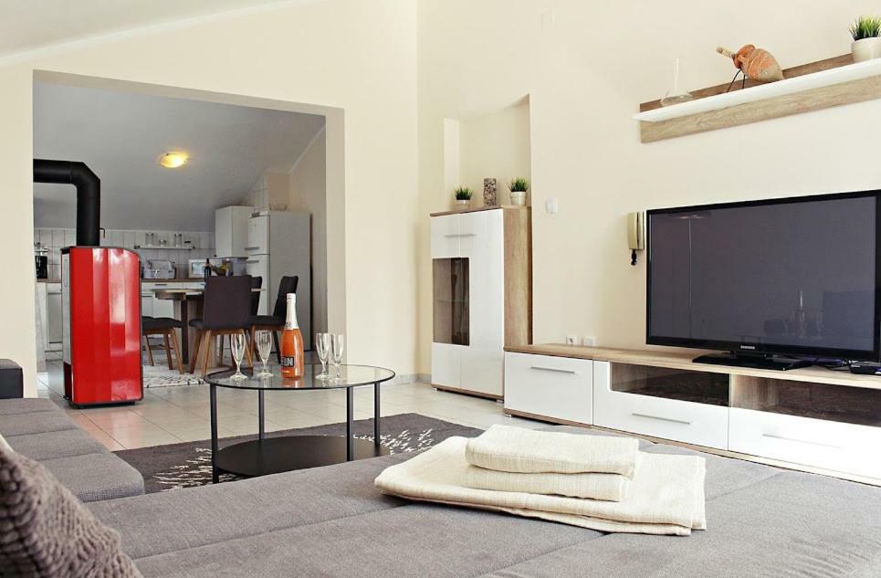 Apartment Antonio Zara Esterno foto